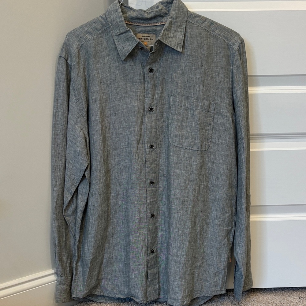 Quiksilver Men's Casual Gray Button-Down Shirt
